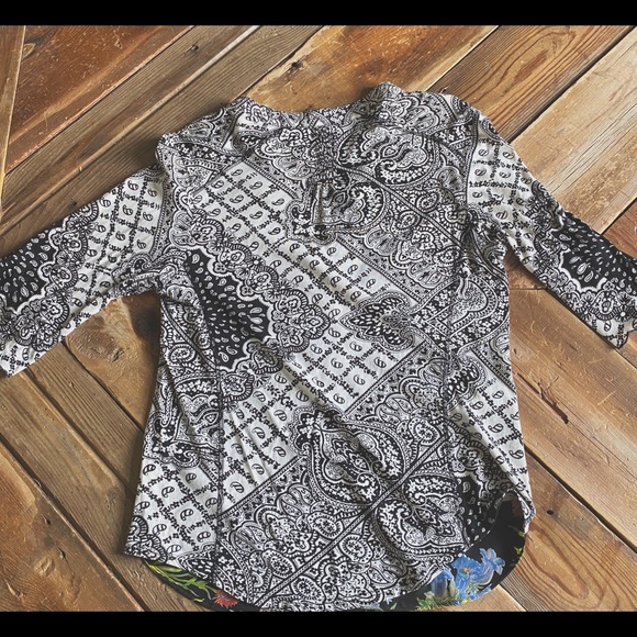 Anthropologie Tiny Effie Top S - Picture 3 of 3